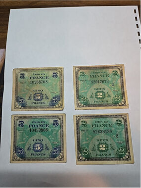 (Lot of 4) 1944 WW2 Allied Military Currency 2 FRANCS & 5 FRANCS World War II